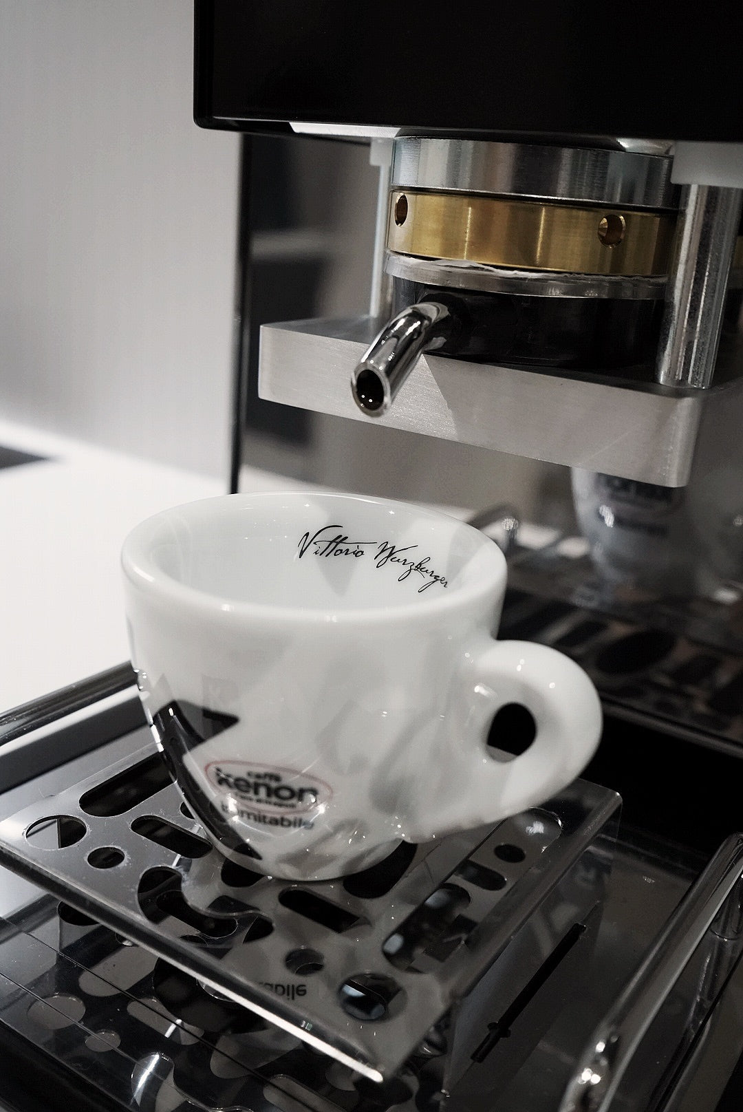 Aroma Iconica × Caffè Kenon , ESE-Kaffeemaschine