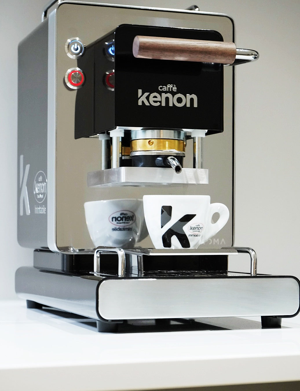 Aroma Iconica × Caffè Kenon , ESE-Kaffeemaschine